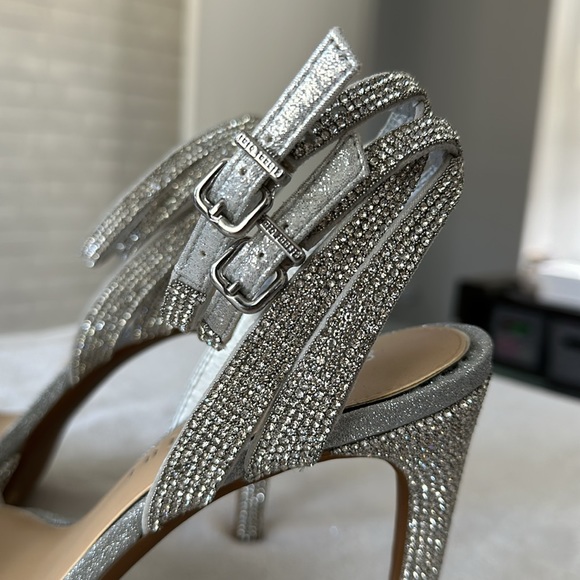 GIANNI BINI Silver Sparkle Heeled Sandals - Picture 8 of 11